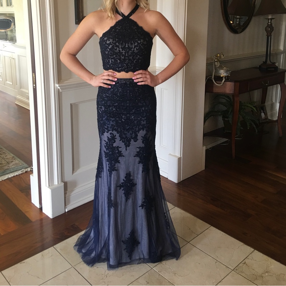 Prom dress size 2